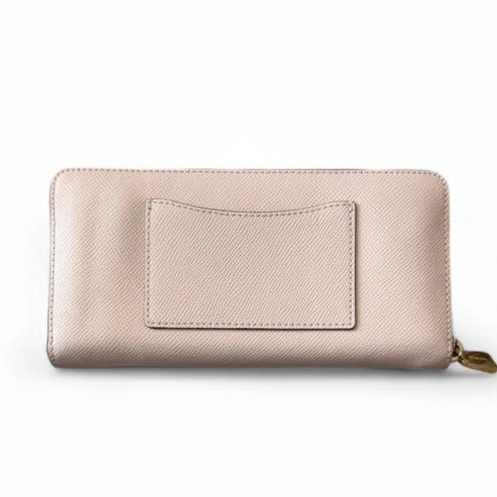 Michael Kors Soft Pink Leather Wallet‎